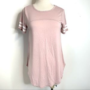 NEW Maurices women’s pink top t-shirt size S